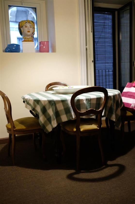 Palazzo La Via Apartment Катания Екстериор снимка